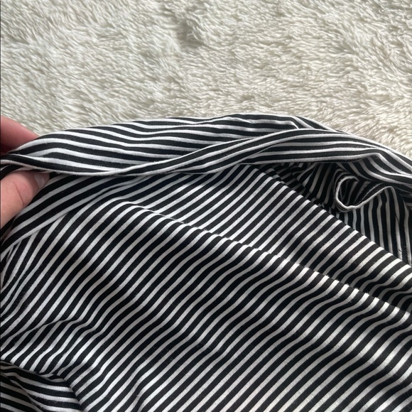 NWT Guess Fitted Mini Stiped Dress - Picture 6 of 8